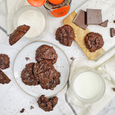 Fudgy Crinkle Brownie Cookies