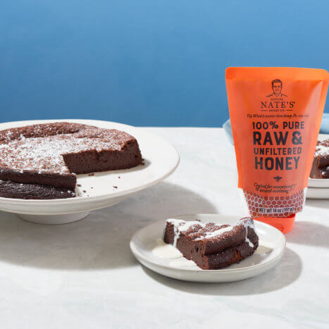 Flourless Chocolate Cake with Honey Sauce